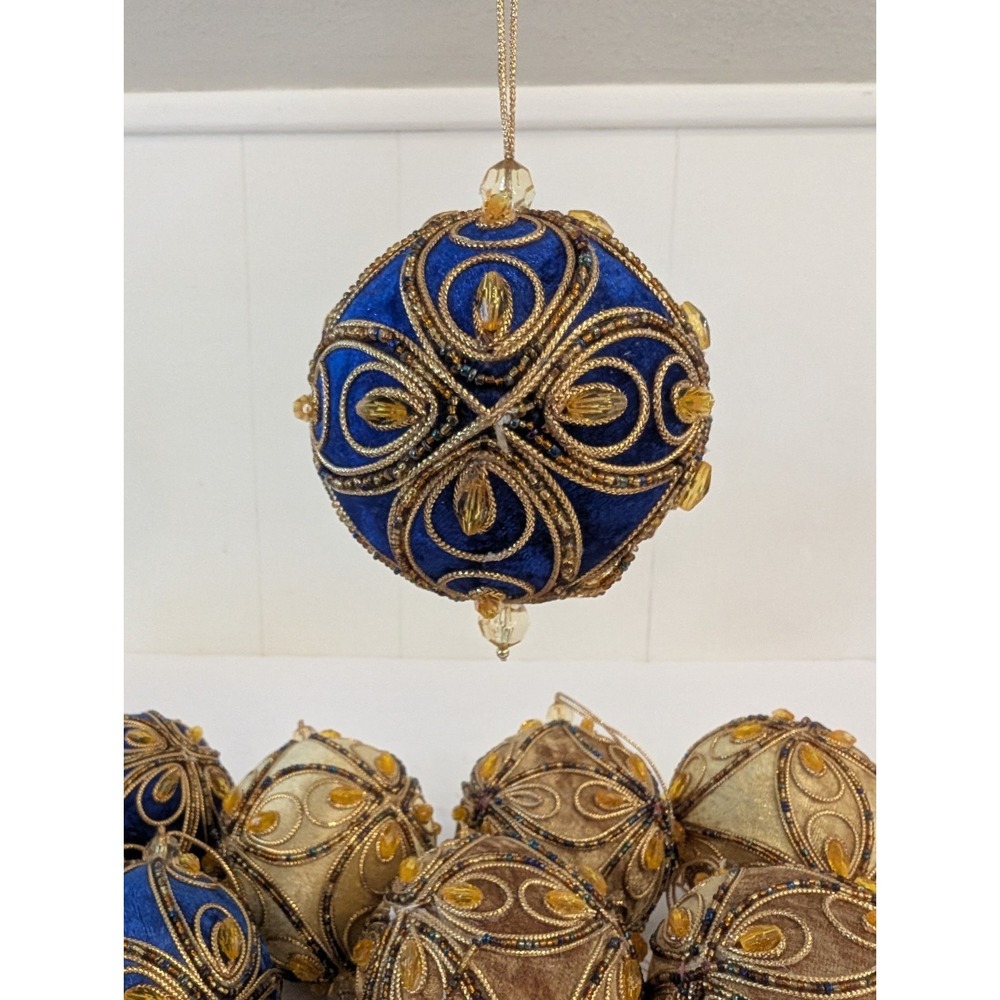 Lot 9 Blue Gold Velvet PUSH PIN Christmas Ornaments Beaded Trim MCM Vintage - Picture 7 of 16
